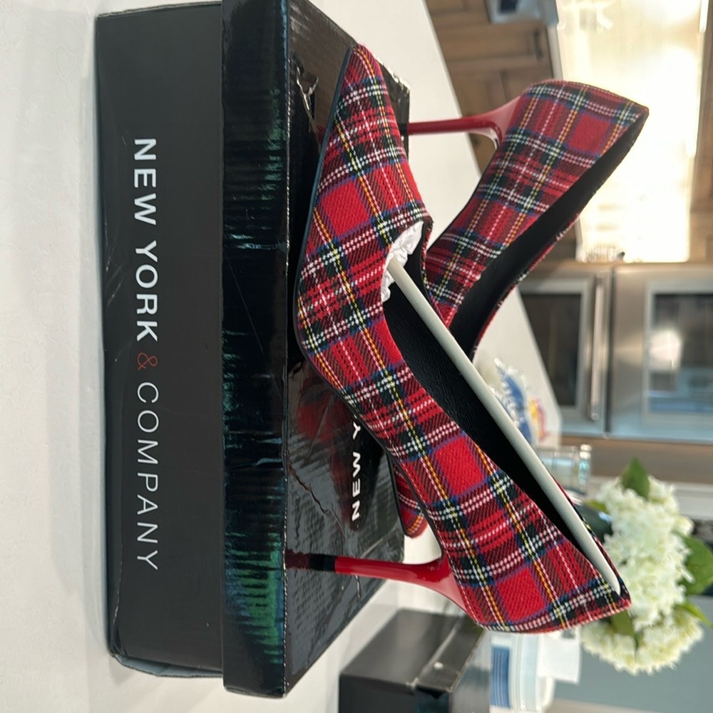 Red Plaid Heels size 9